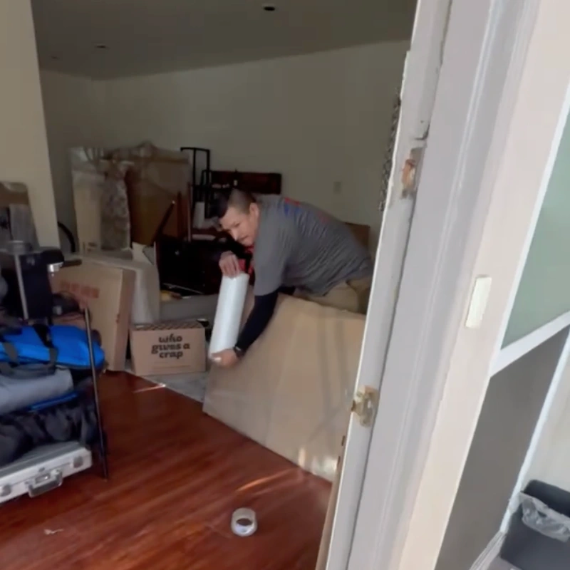 wrapping items before loading to truck